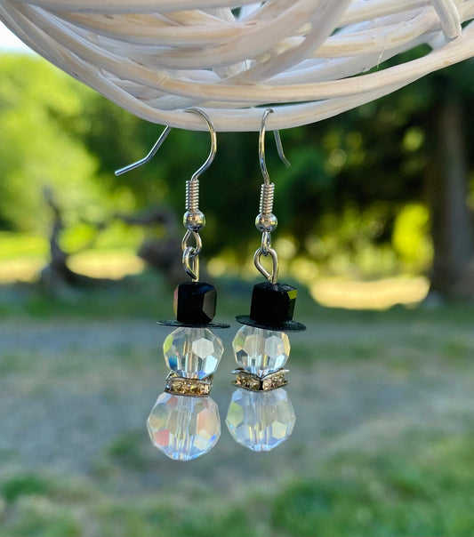 Silver Clear Stone Snowman Earrings w/ Silver gem Scarf