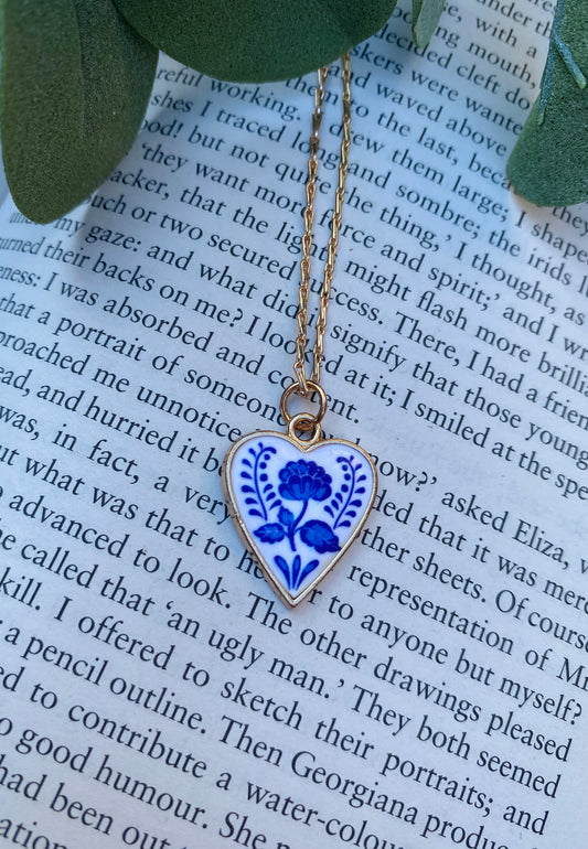Gold Blue Floral Pendant Necklace